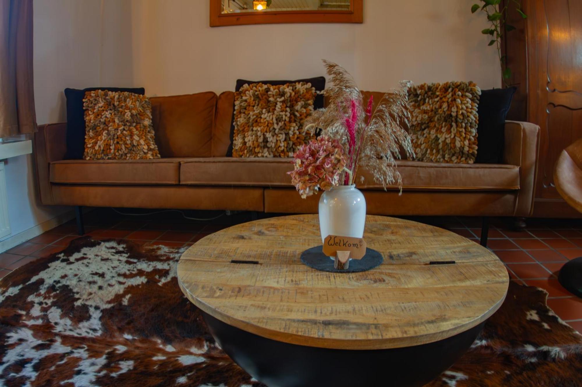 Bed and Breakfast De Oude Pastorie Macharen Esterno foto