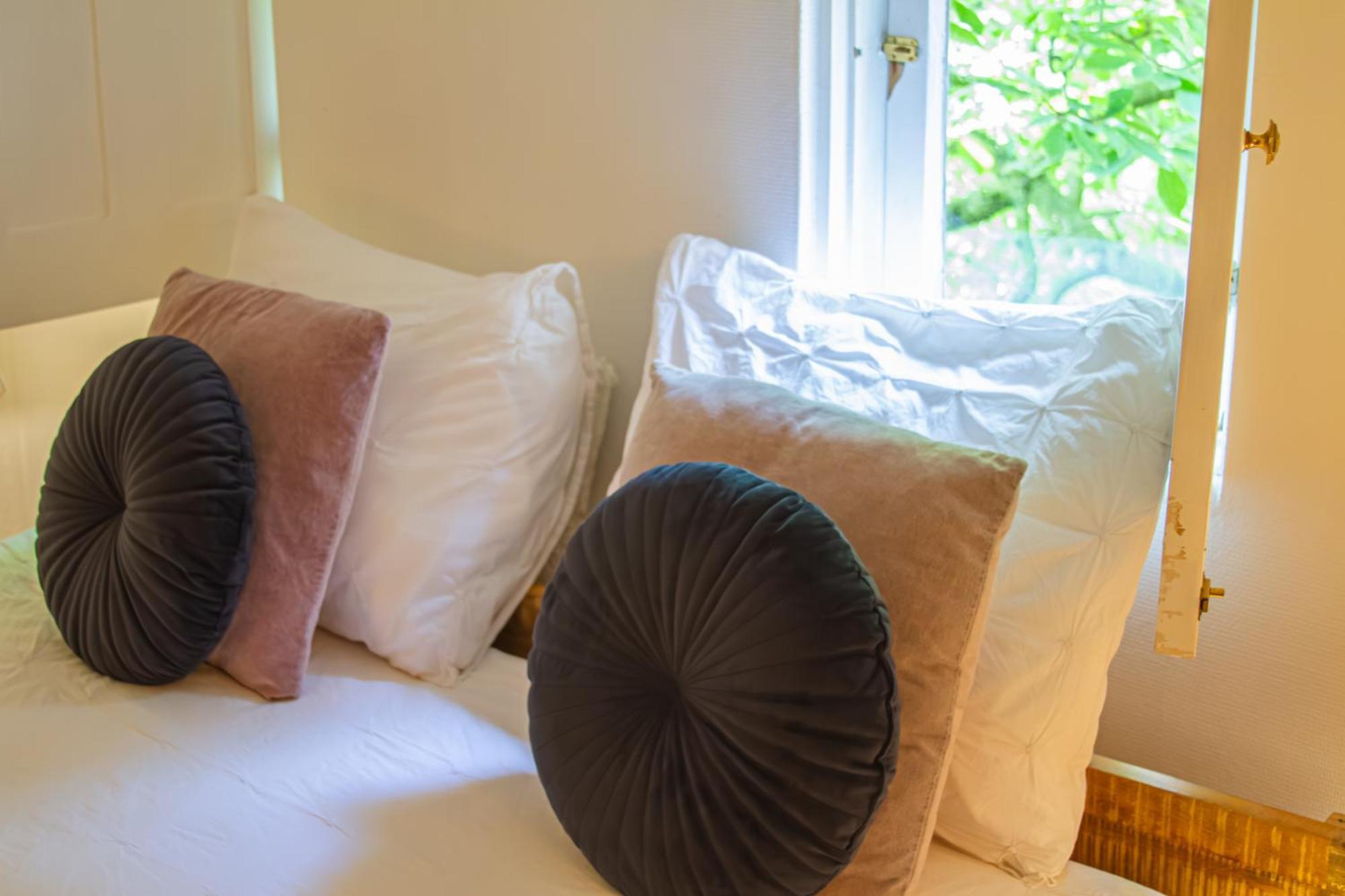 Bed and Breakfast De Oude Pastorie Macharen Esterno foto