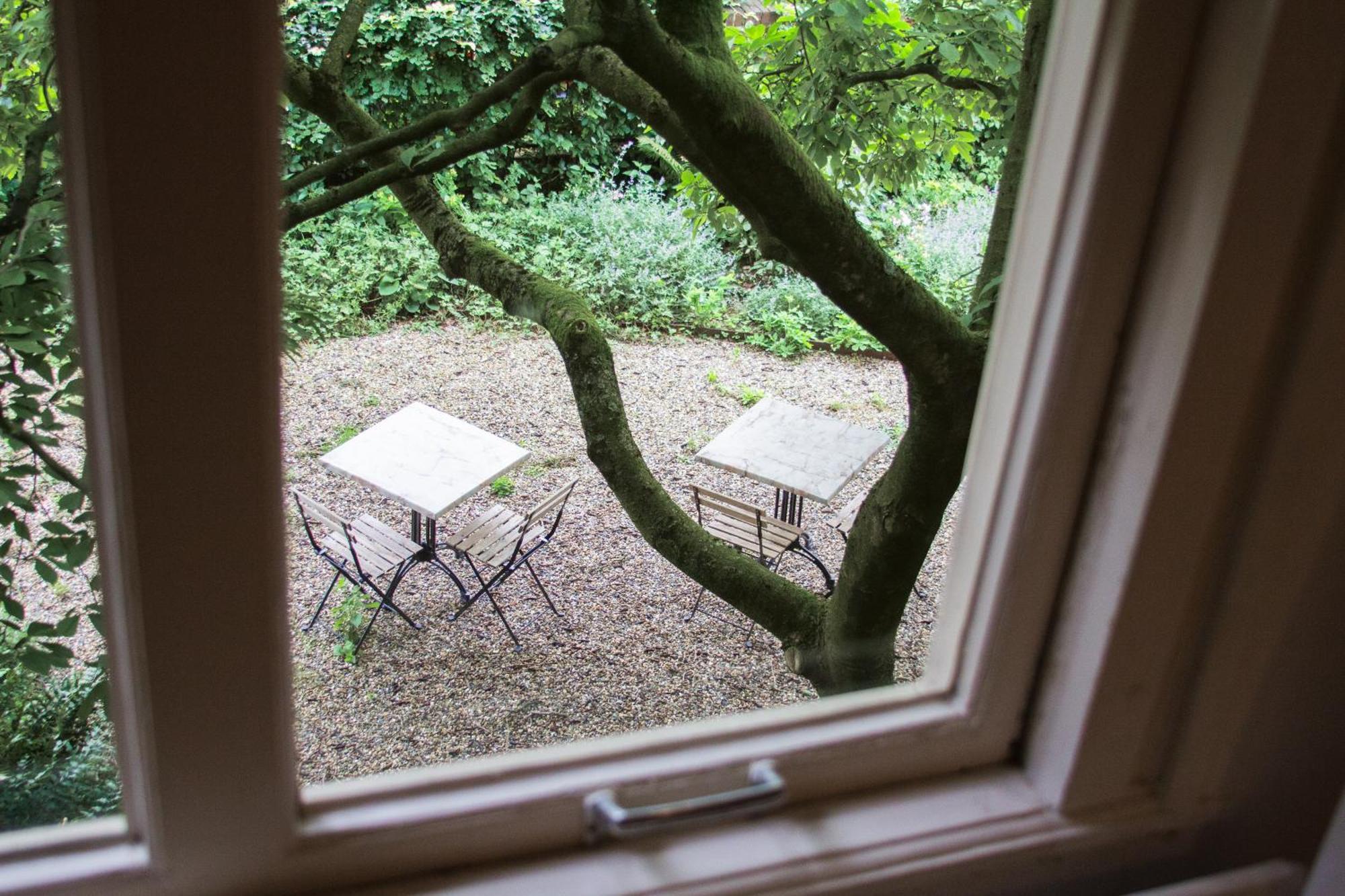 Bed and Breakfast De Oude Pastorie Macharen Esterno foto